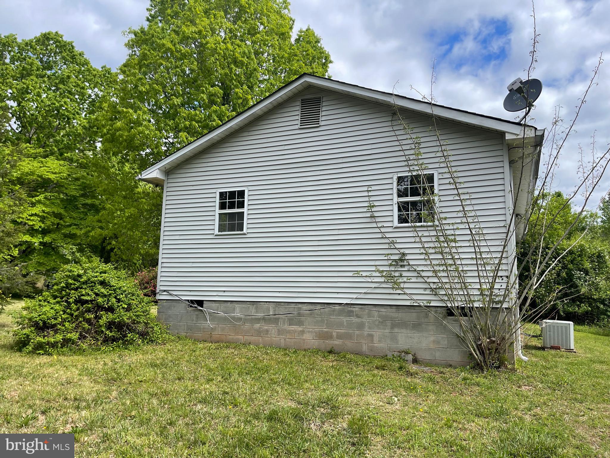 11968 Cross County Road Mineral, VA 23117 - Photo 23 of 30 Gallery Image 23