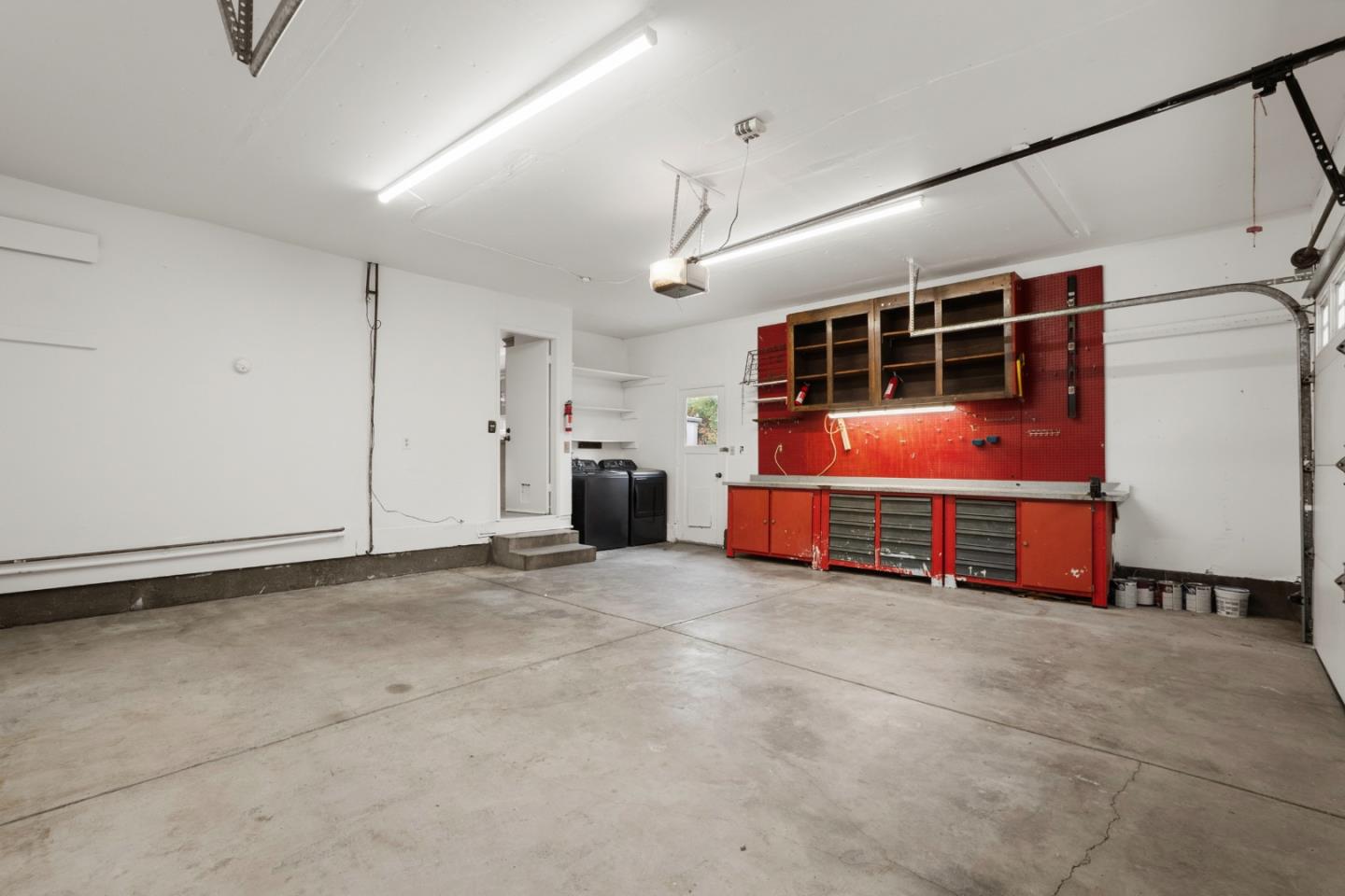 1091 Century Drive Napa, CA 94558 - Photo 53 of 53 a view of a garage