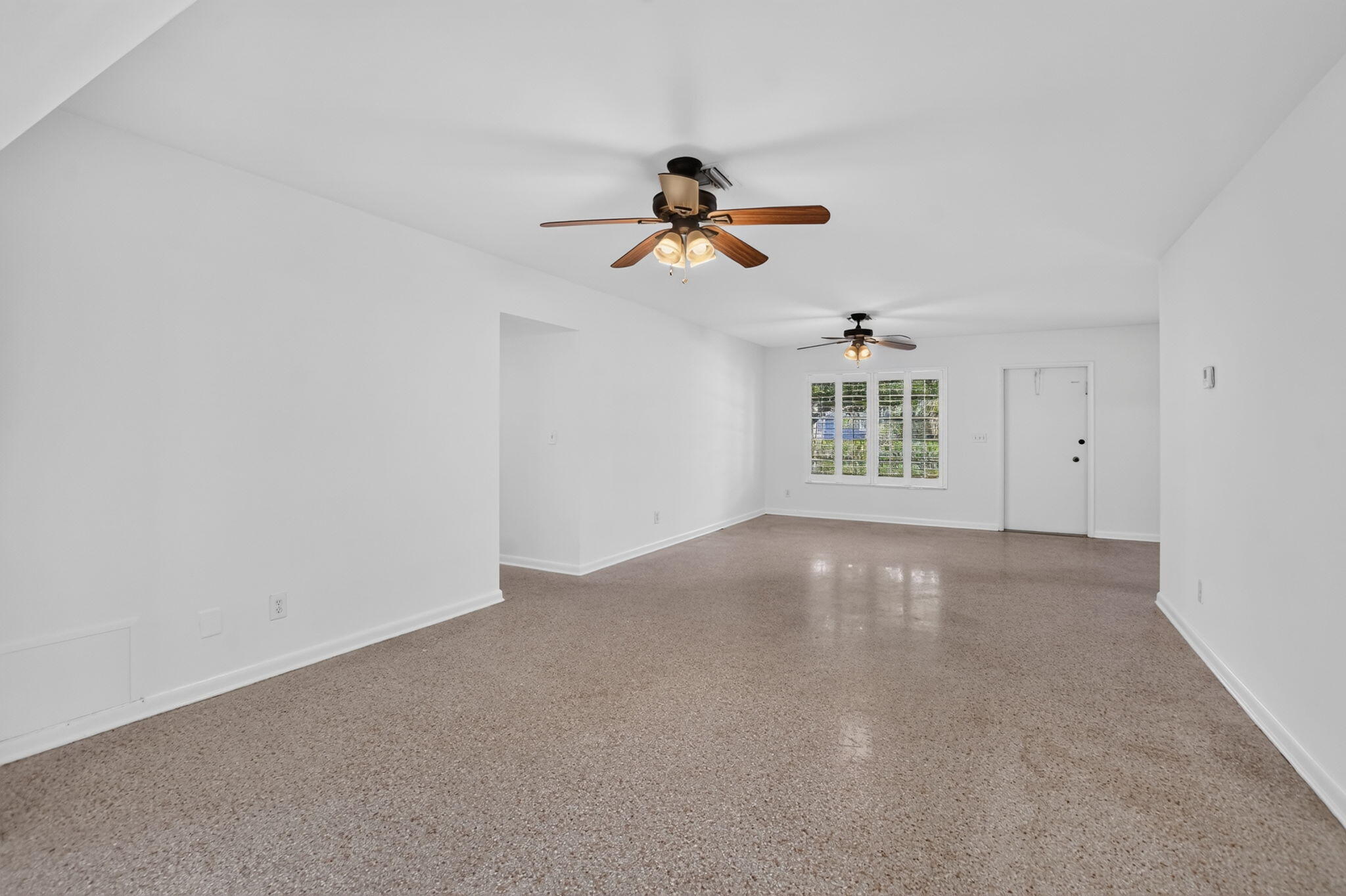 3398 Northeast 5th Avenue Boca Raton, FL 33431 - Photo 16 of 38 Living Area