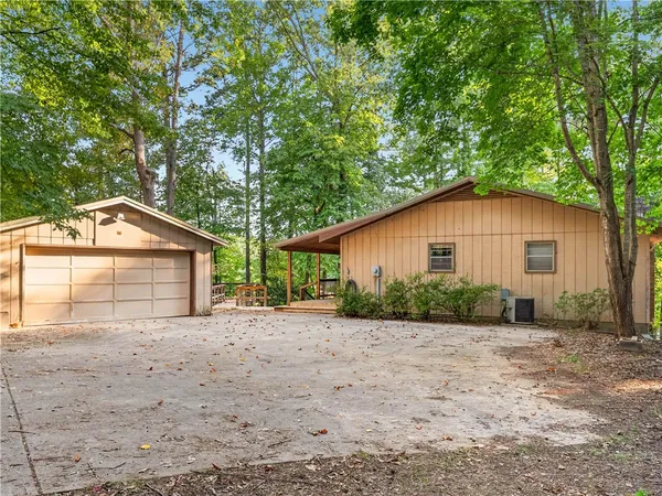 $574,900 | 160 Ricks Road, Fair Play, SC 29643