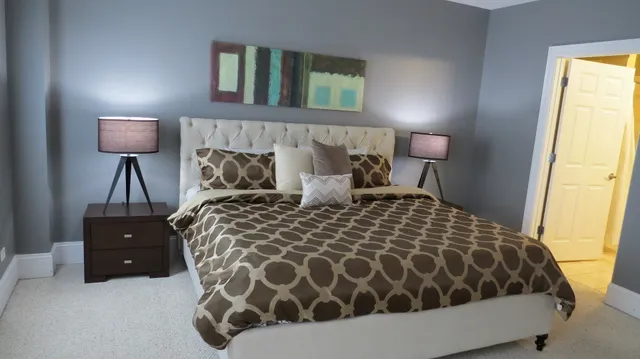 $375,000 | 3000 West Lawrence Avenue, Unit 3H, Chicago, IL 60625