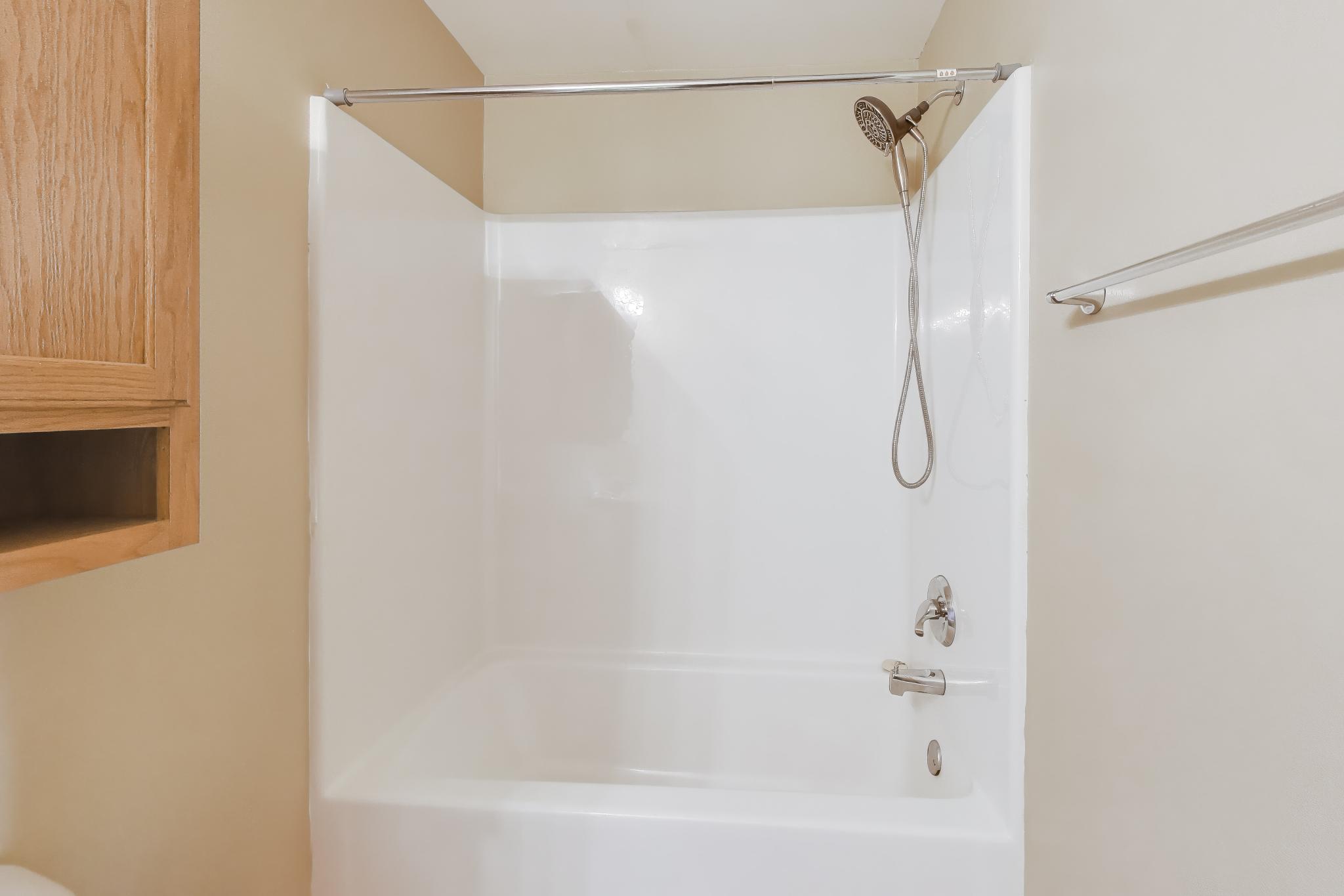 2825 11th Place, Unit 703 Somers, WI 53140 - Photo 20 of 25 ax_0008