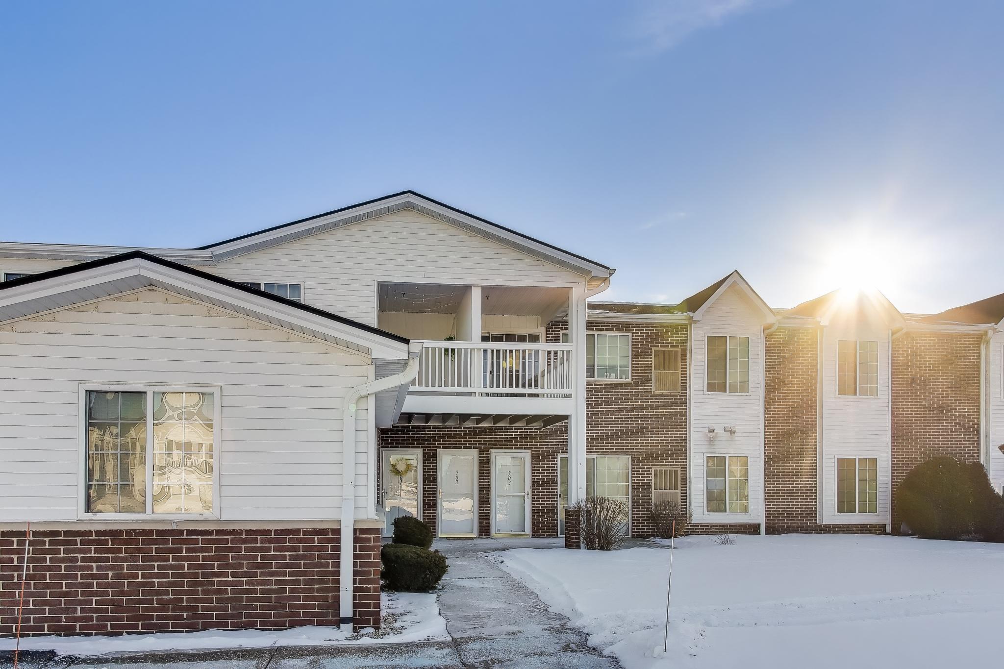 2825 11th Place, Unit 703 Somers, WI 53140 - Photo 3 of 25 ac_0023