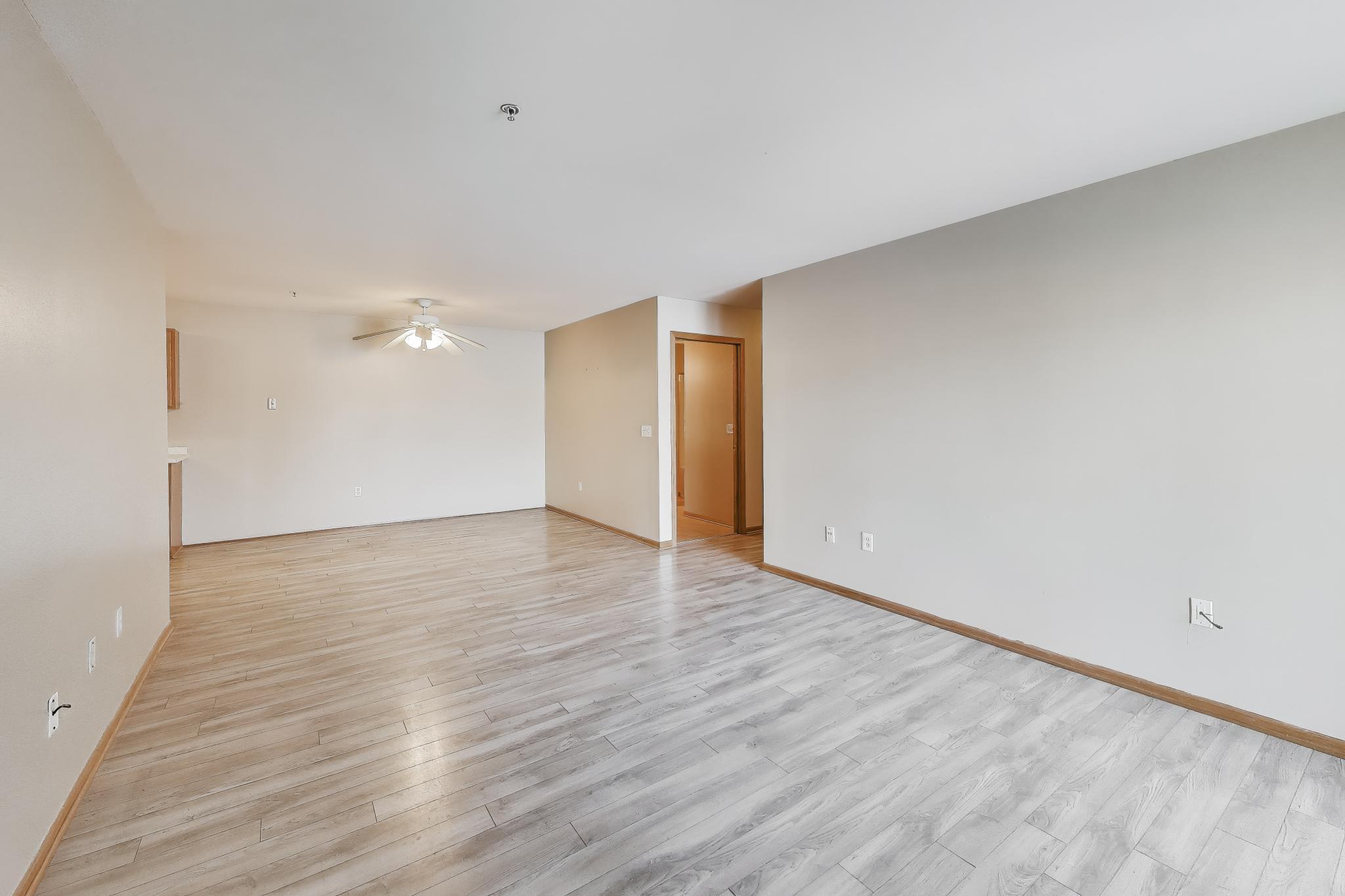 2825 11th Place, Unit 703 Somers, WI 53140 - Photo 5 of 25 af_0005