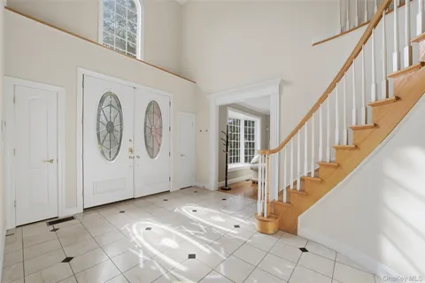 $2,795,000 | 19 Shelley Lane, West Harrison, NY 10604