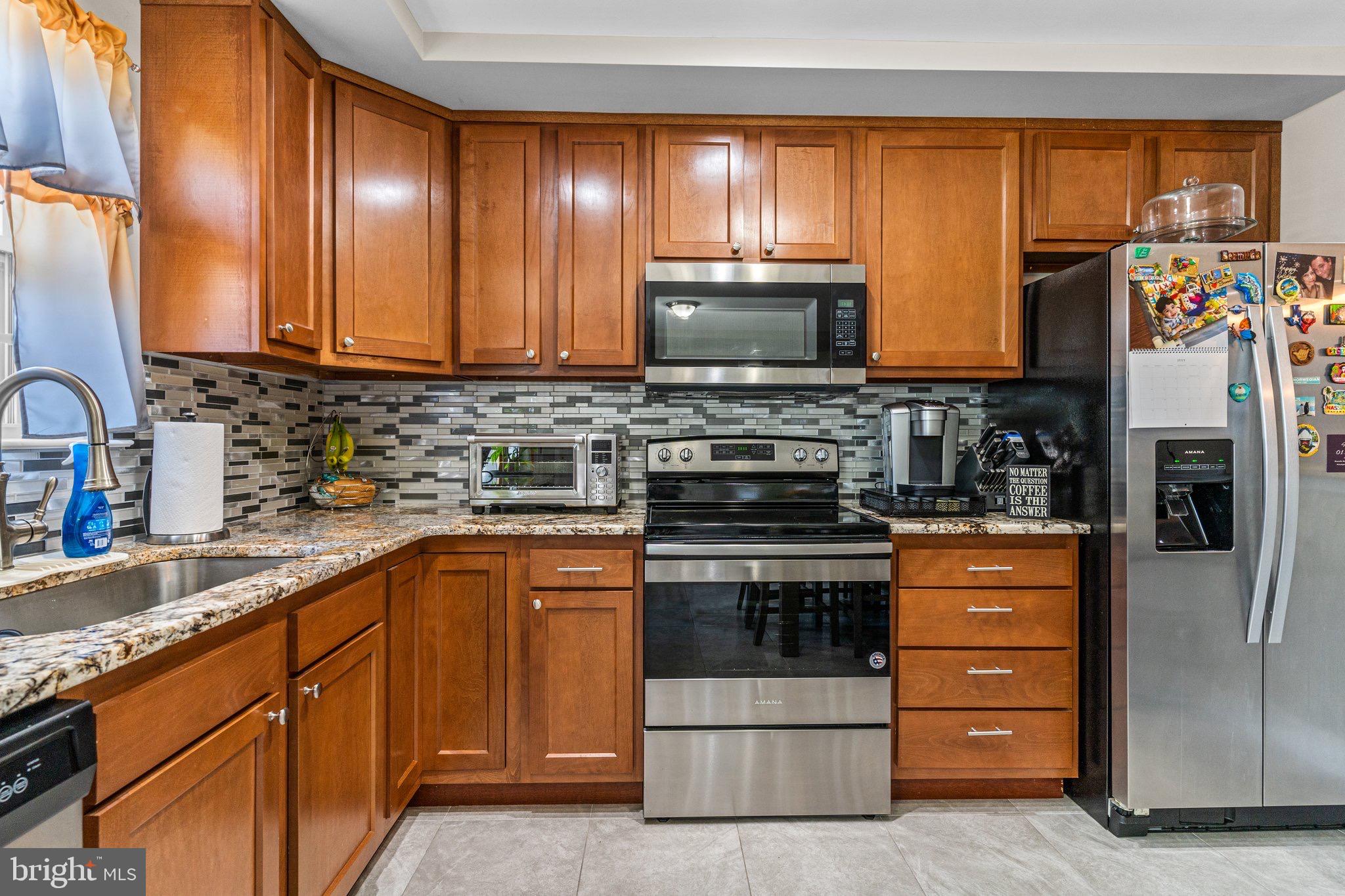 10 Gentle Road Levittown, PA 19057 - Photo 8 of 29
