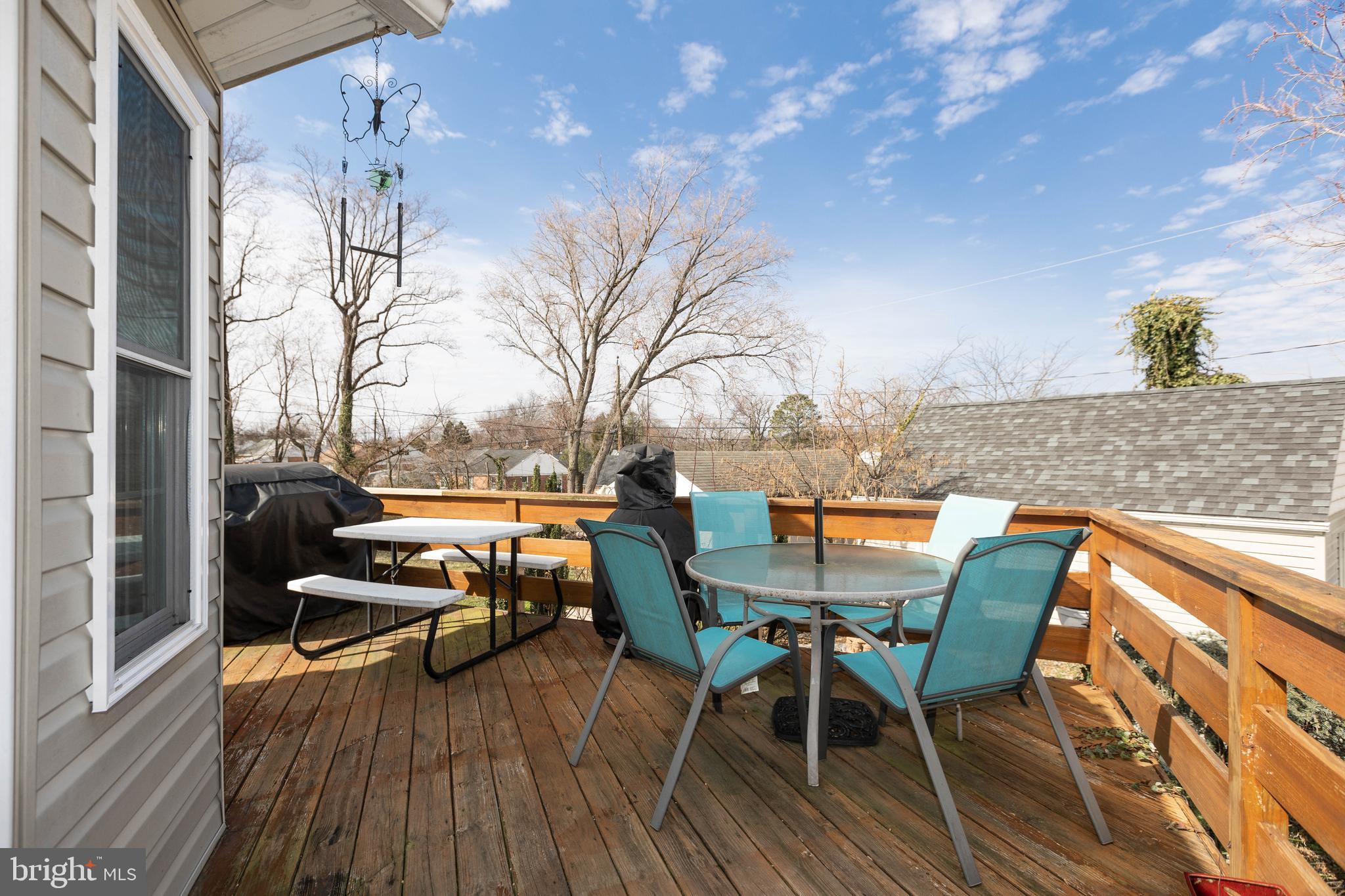 5022 Pilgrim Road Baltimore, MD 21214 - Photo 29 of 37 Rear deck