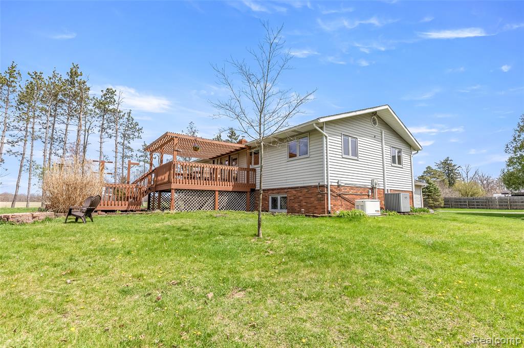 15395 Osius Road Chelsea, MI 48118 - Photo 34 of 58 Gallery Image 34