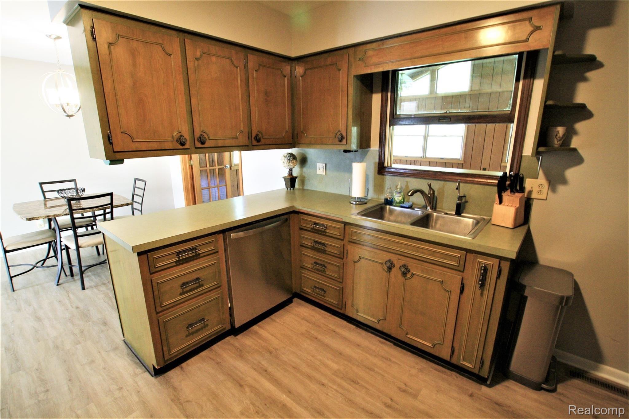 6122 Duffield Road Swartz Creek, MI 48473 - Photo 18 of 34 IMG_5027.JPG