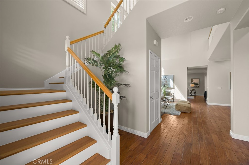 20713 Mopena Porter Ranch Porter Ranch, CA 91326 - Photo 3 of 59