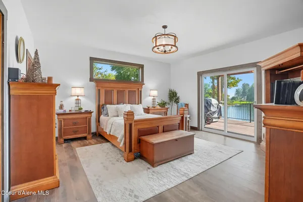 $949,900 | 530 Cottonwood Drive, St. Maries, ID 83861