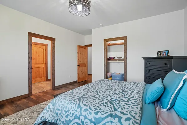 $949,900 | 530 Cottonwood Drive, St. Maries, ID 83861