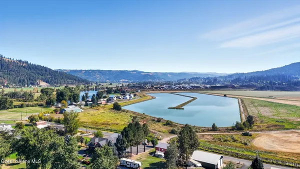 $949,900 | 530 Cottonwood Drive, St. Maries, ID 83861