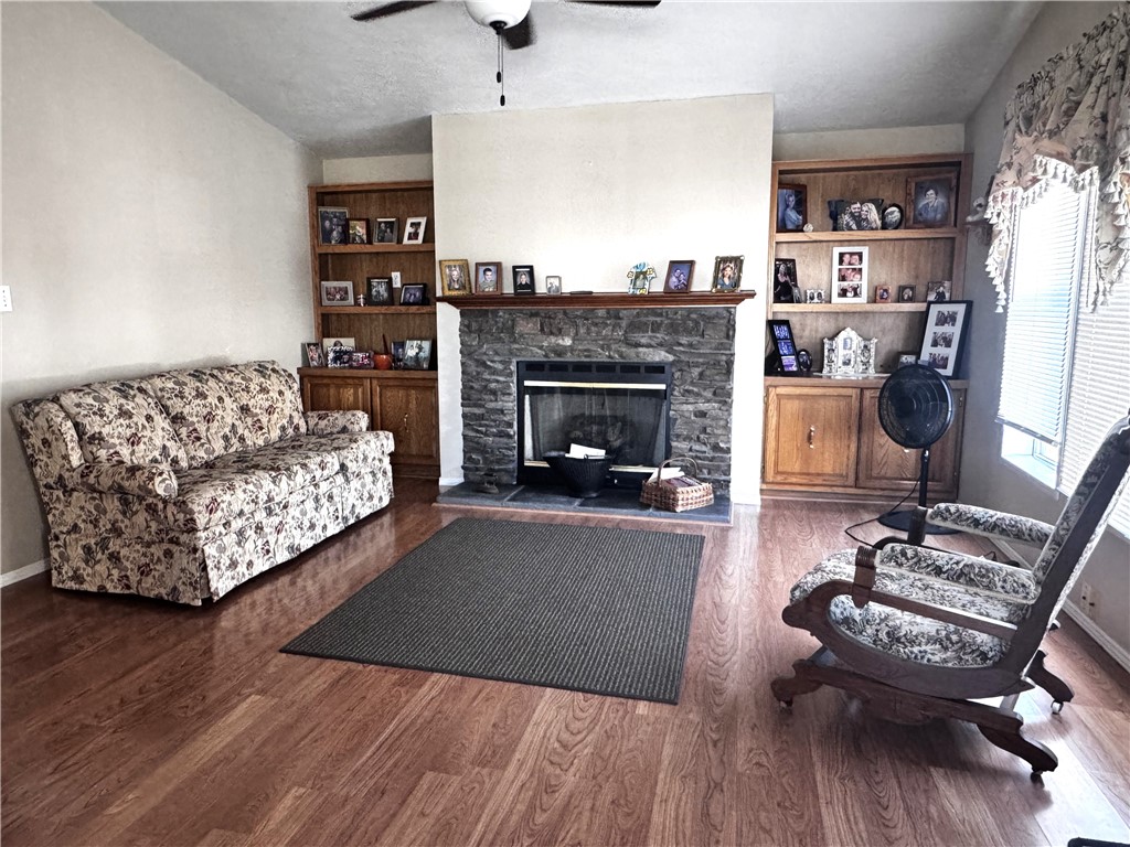 225 East North Street Assumption, IL 62510 - Photo 26 of 42