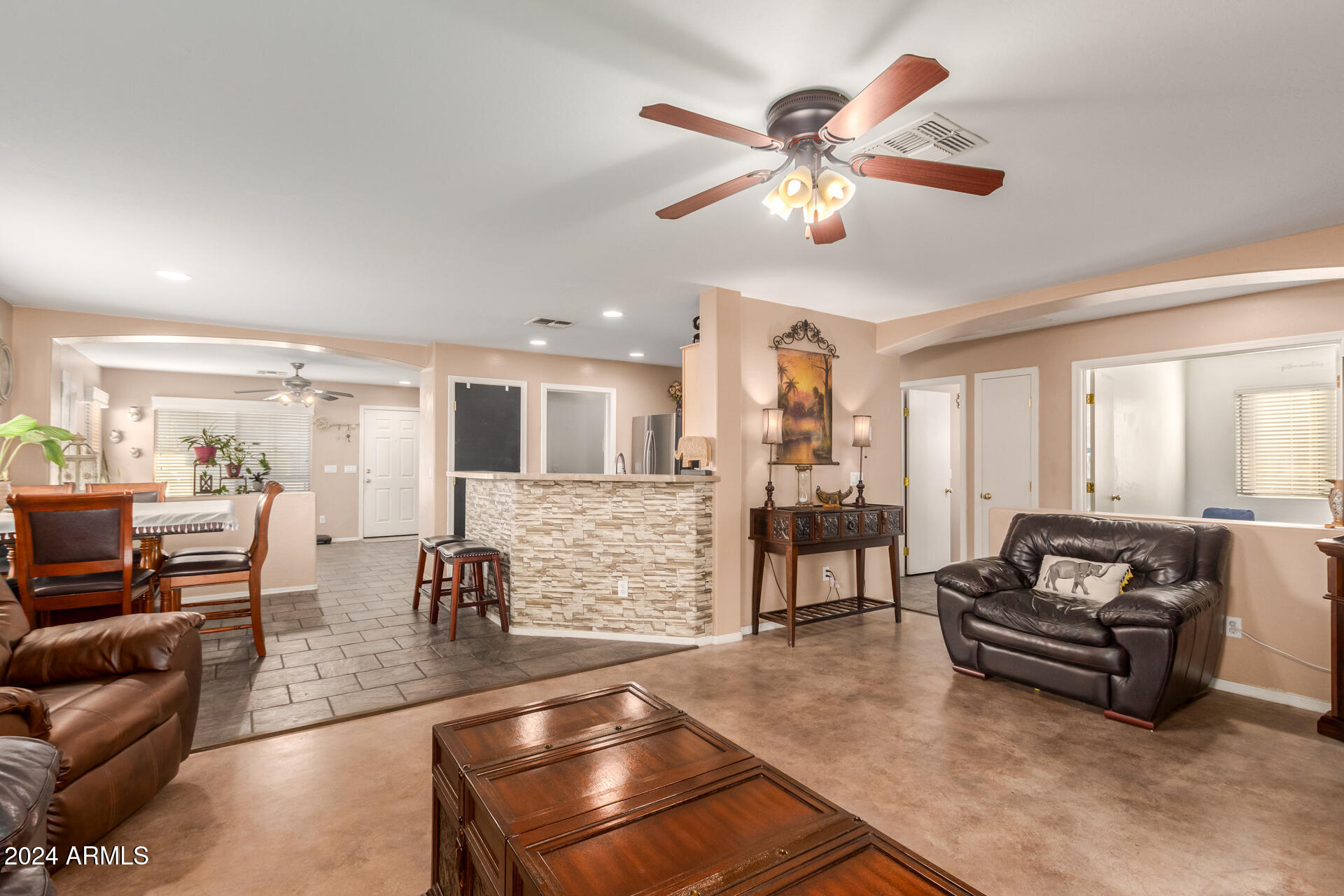 2840 North 107th Lane Avondale, AZ 85392 - Photo 12 of 38 0018-18 - 107th