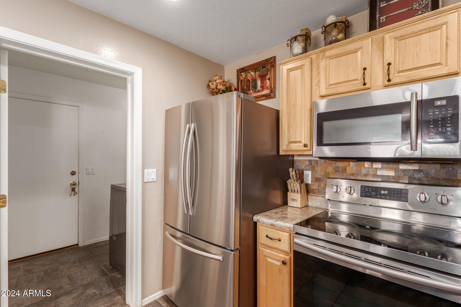 2840 North 107th Lane Avondale, AZ 85392 - Photo 16 of 38 0023-23 - 107th