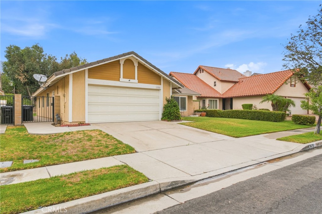 11548 Copper Pass Court Rancho Cucamonga, CA 91737 - Photo 3 of 39