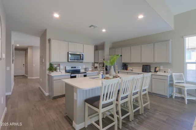 $3,300 | 44583 West Palo Olmo Road, Maricopa, AZ 85138