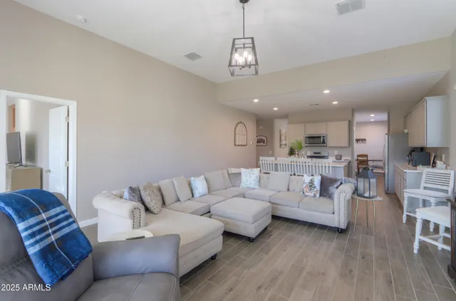 $3,300 | 44583 West Palo Olmo Road, Maricopa, AZ 85138