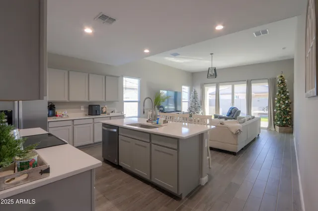 $3,300 | 44583 West Palo Olmo Road, Maricopa, AZ 85138