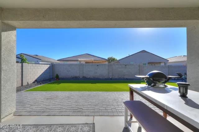 $3,300 | 44583 West Palo Olmo Road, Maricopa, AZ 85138