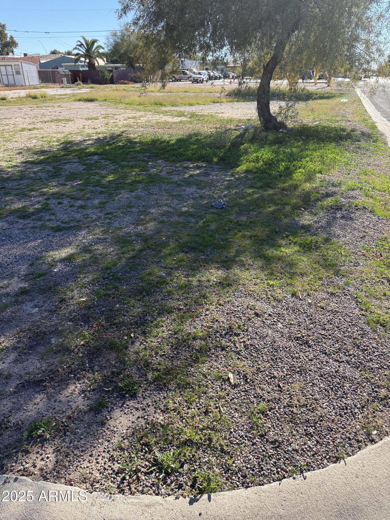 275 West Harding Avenue, Unit 1 Coolidge, AZ 85128 - Photo 2 of 4 a view of an outdoor space and yard