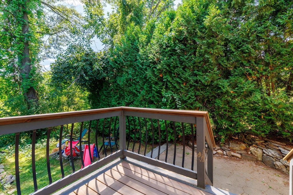 9 Ansonia Road, Unit A Worcester, MA 01605 - Photo 12 of 27 Gallery Image 12