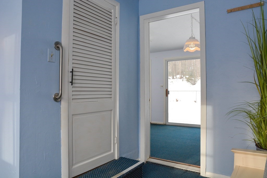 39 Turnpike Road Westminster, MA 01473 - Photo 6 of 32 Gallery Image 6