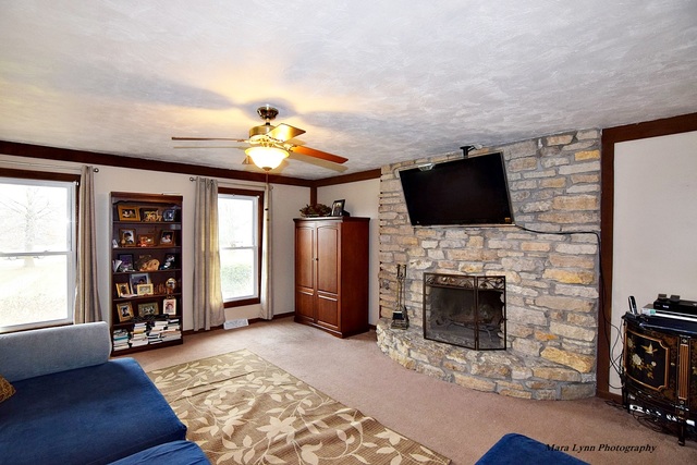 6N048 Old Homestead Road St. Charles, IL 60175 - Photo 13 of 25 Gallery Image 13