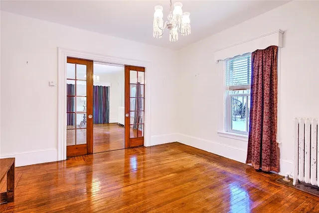 $650,000 | 2952 East Main Road, Portsmouth, RI 02871