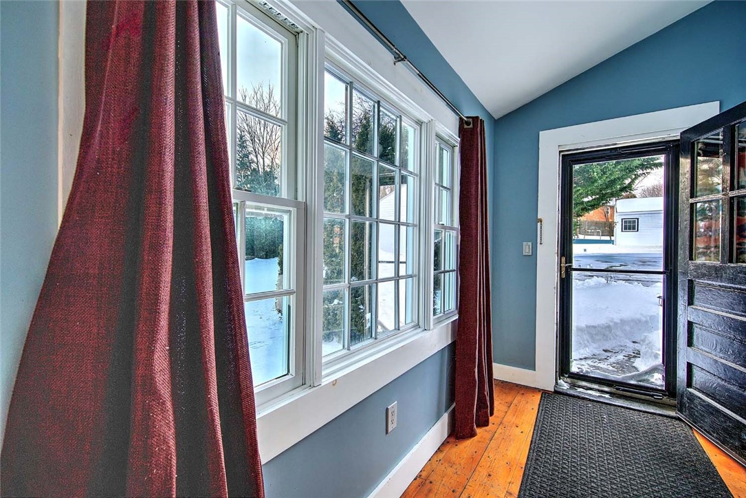 2952 East Main Road Portsmouth, RI 02871 - Photo 22 of 49