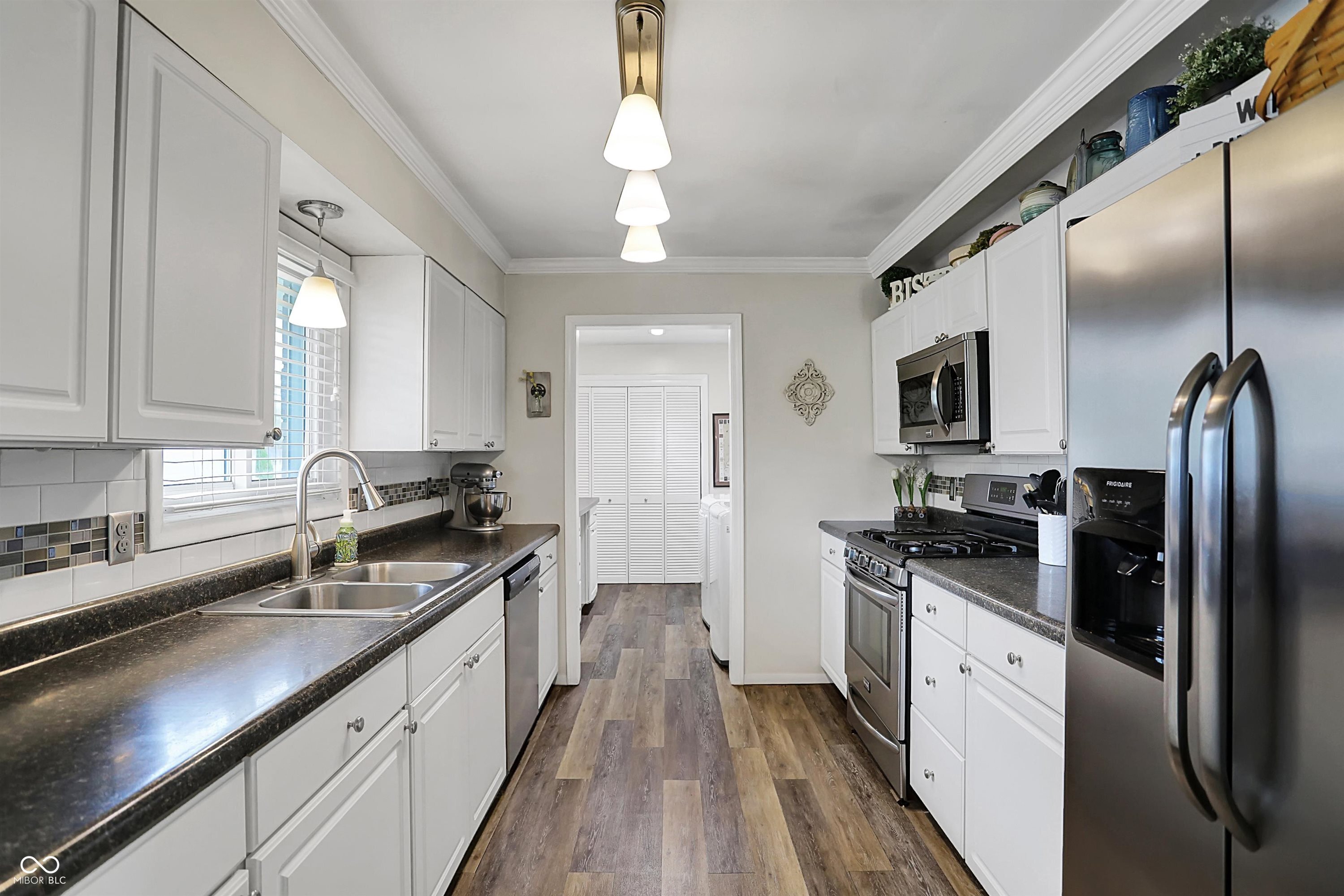 6826 Hague Road Indianapolis, IN 46256 - Photo 19 of 57 Gallery Image 19