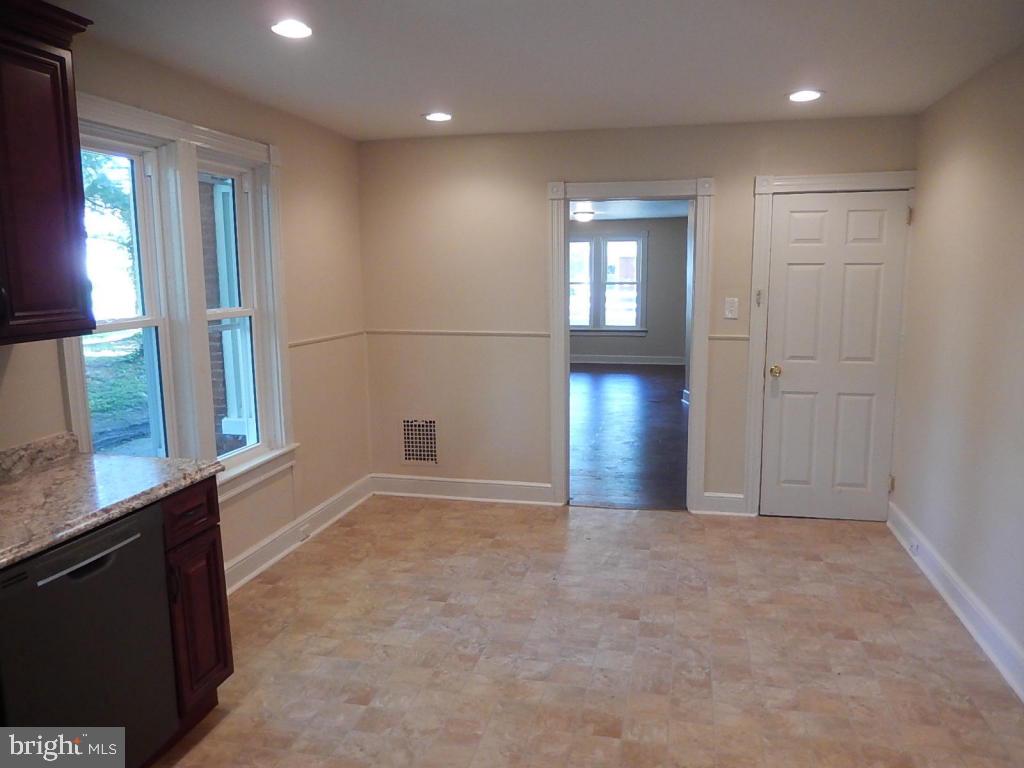 1752 Eden Road Lancaster, PA 17601 - Photo 14 of 41