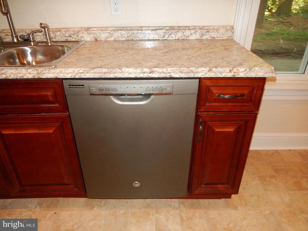 1752 Eden Road Lancaster, PA 17601 - Photo 16 of 41