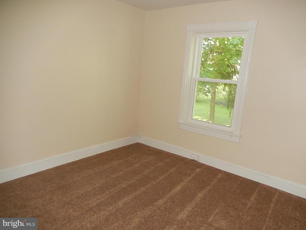 1752 Eden Road Lancaster, PA 17601 - Photo 19 of 41