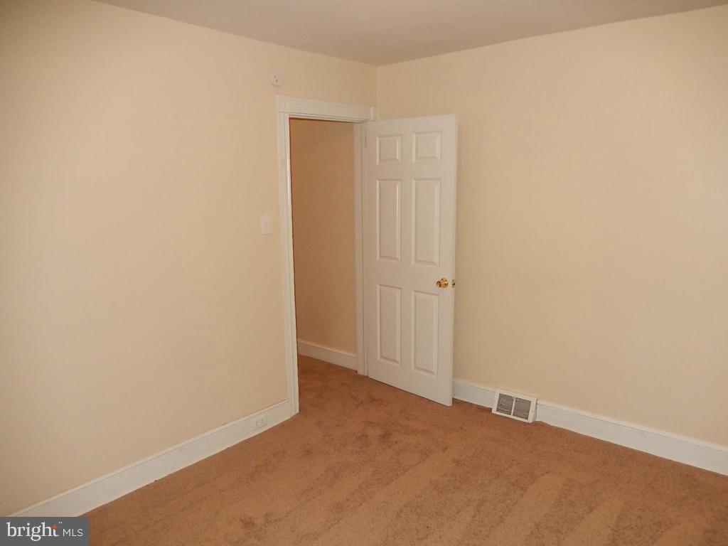 1752 Eden Road Lancaster, PA 17601 - Photo 20 of 41