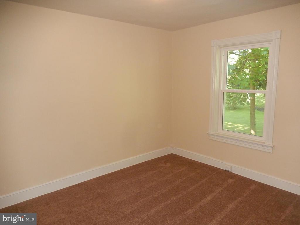 1752 Eden Road Lancaster, PA 17601 - Photo 22 of 41