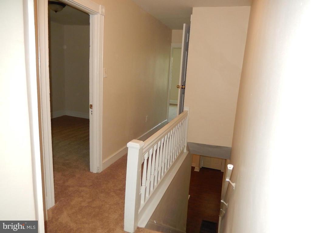 1752 Eden Road Lancaster, PA 17601 - Photo 23 of 41