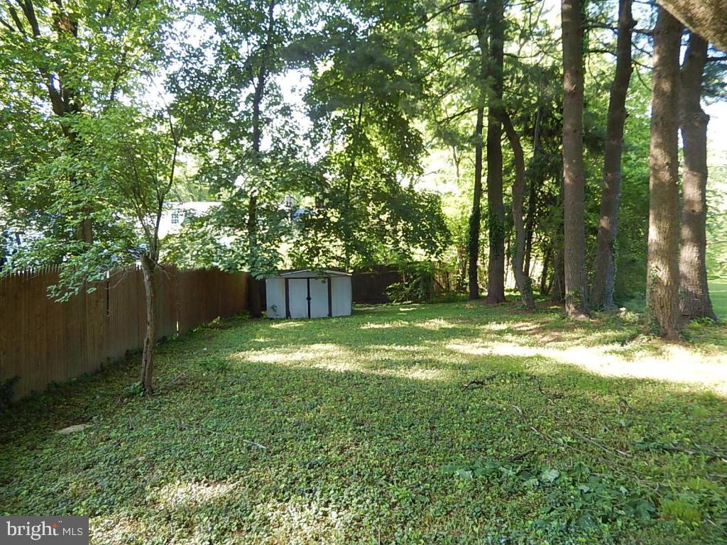 1752 Eden Road Lancaster, PA 17601 - Photo 3 of 41
