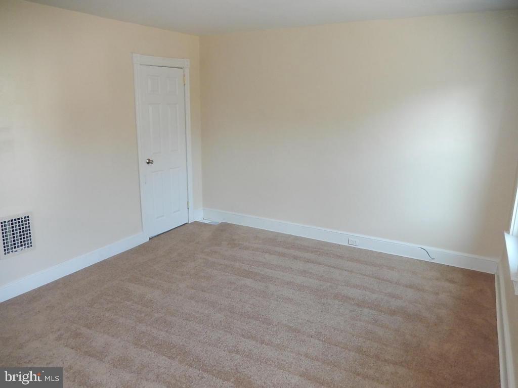 1752 Eden Road Lancaster, PA 17601 - Photo 33 of 41