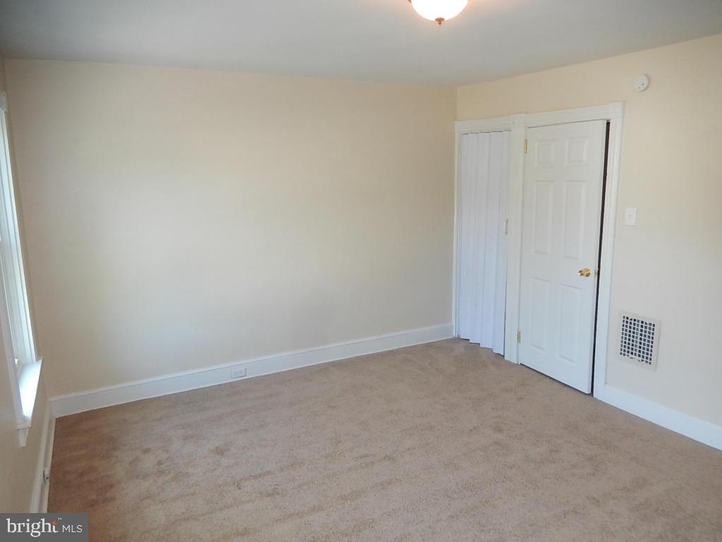 1752 Eden Road Lancaster, PA 17601 - Photo 34 of 41
