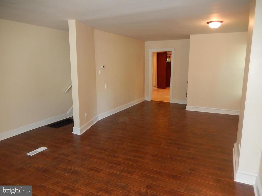 1752 Eden Road Lancaster, PA 17601 - Photo 7 of 41