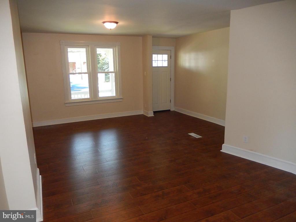 1752 Eden Road Lancaster, PA 17601 - Photo 8 of 41