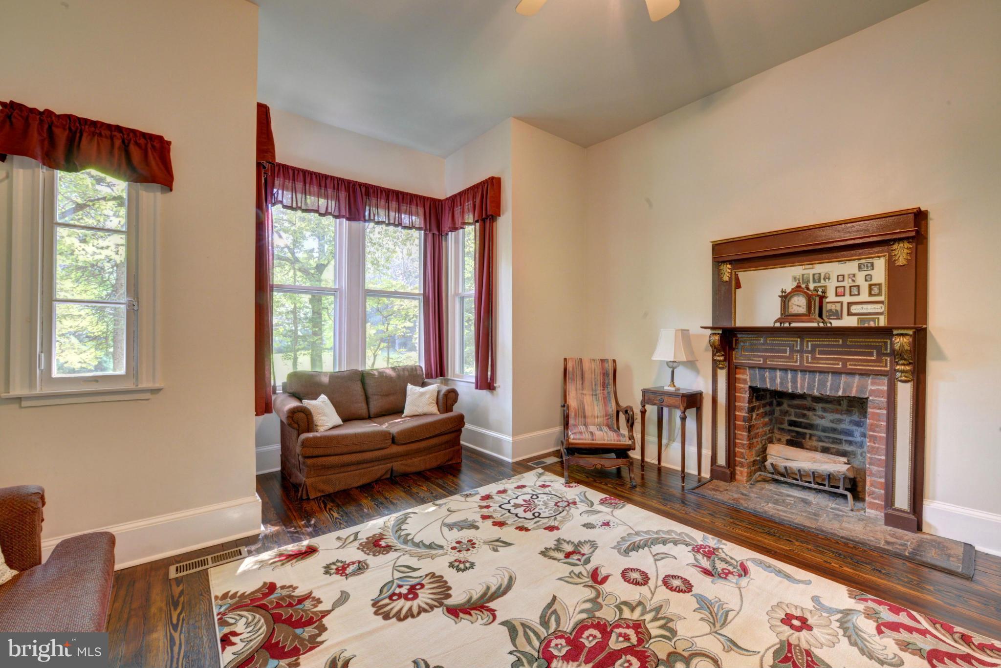 10906 Sunset Hills Road Reston, VA 20190 - Photo 14 of 30 Family Room