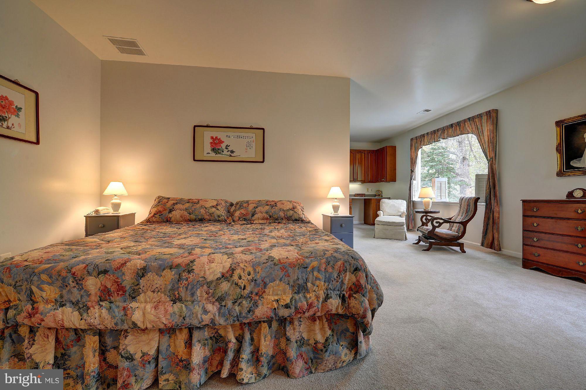 10906 Sunset Hills Road Reston, VA 20190 - Photo 18 of 30 Bedroom (Master)