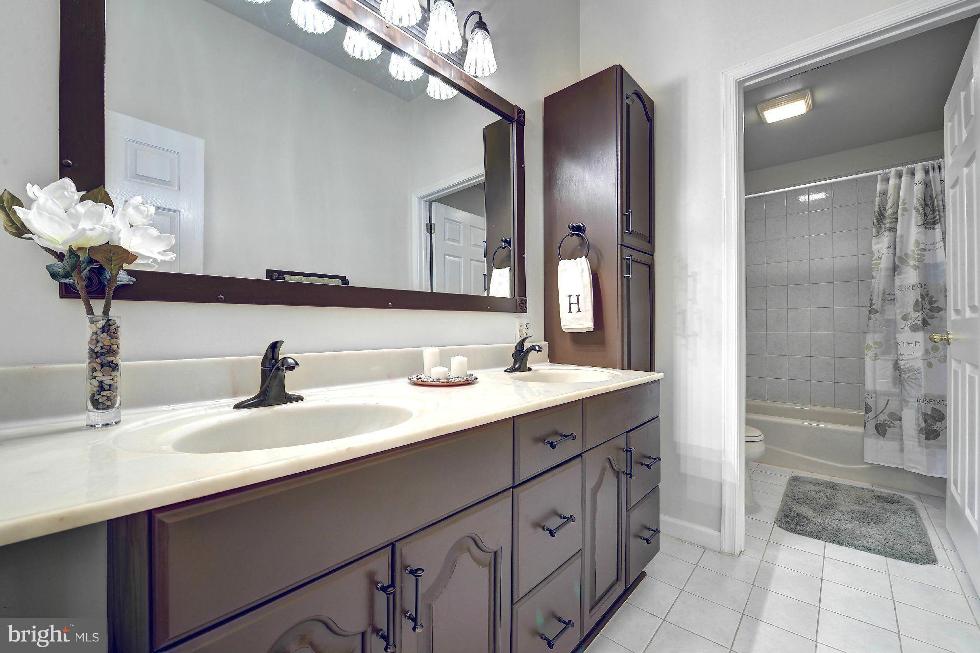 10906 Sunset Hills Road Reston, VA 20190 - Photo 23 of 30 Bath
