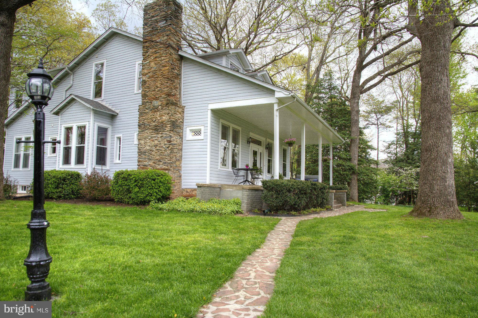 10906 Sunset Hills Road Reston, VA 20190 - Photo 29 of 30 Exterior (Front)
