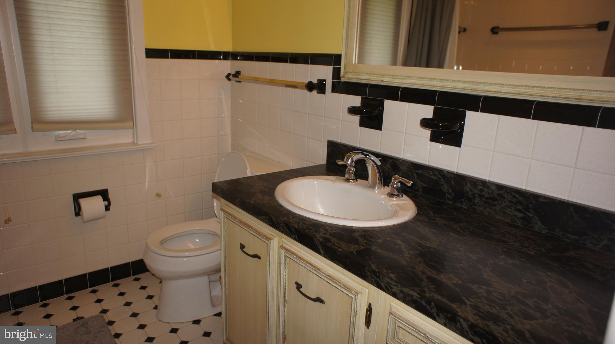 27 North Roland Street Pottstown, PA 19464 - Photo 29 of 43 Gallery Image 29