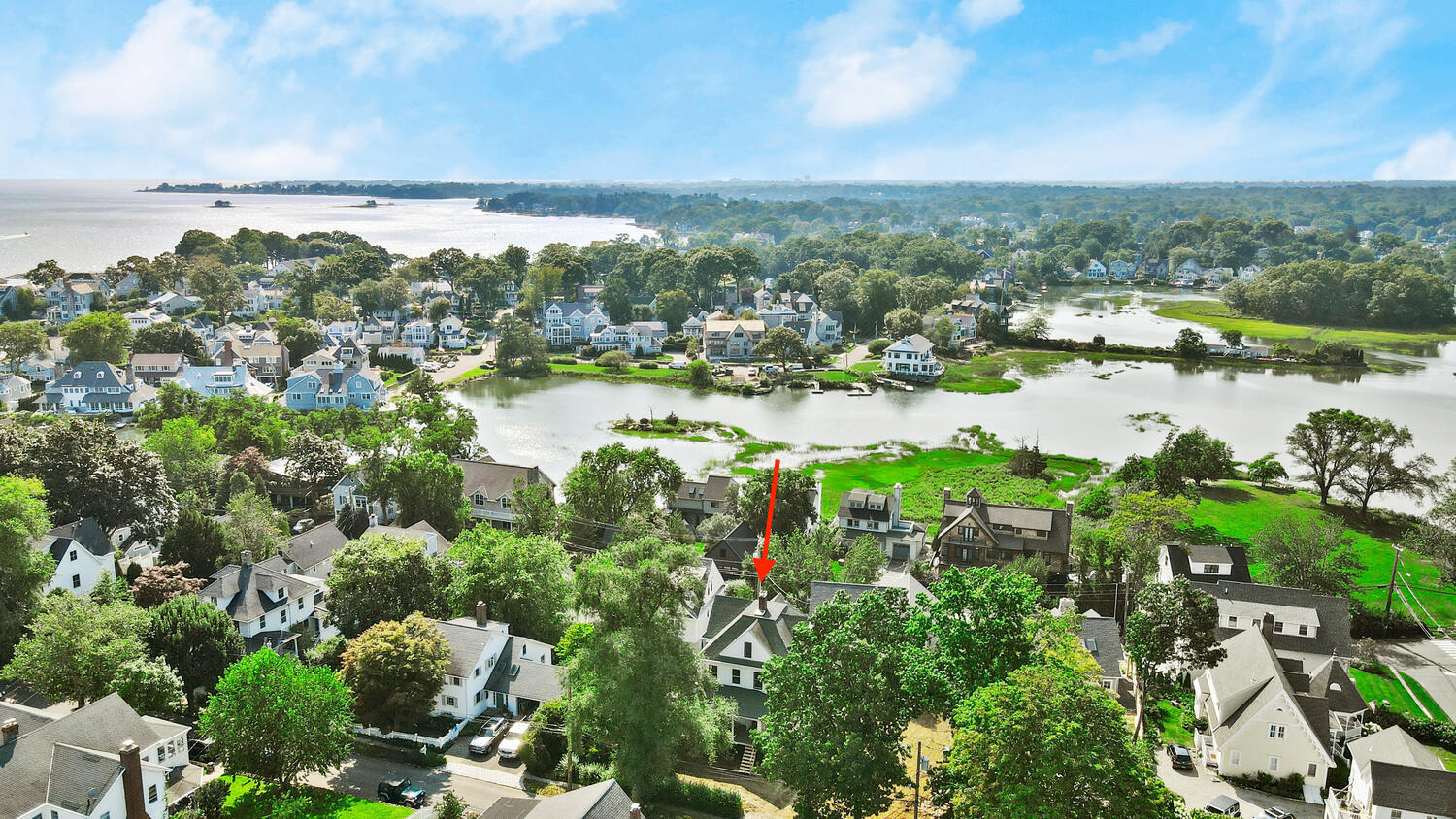 31 Yarmouth Road Rowayton, CT 06853 - Photo 7 of 15 a city view with ocean