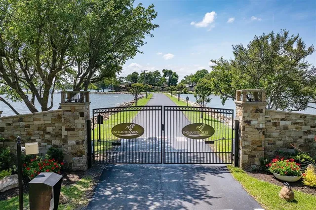 $140,000 | 108 Enchanted Isles Drive, Mabank, TX 75156